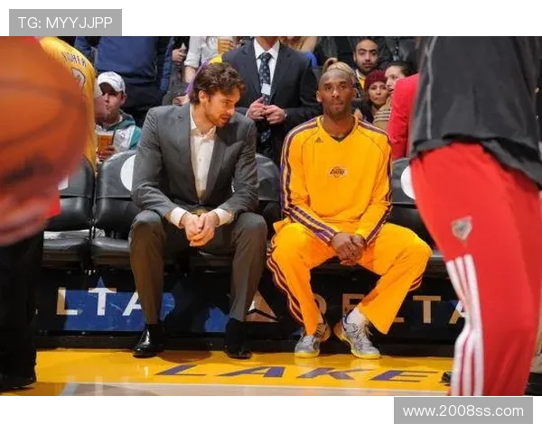 [大咖陪你看篮球]保罗-加索尔与科比的完美组合.